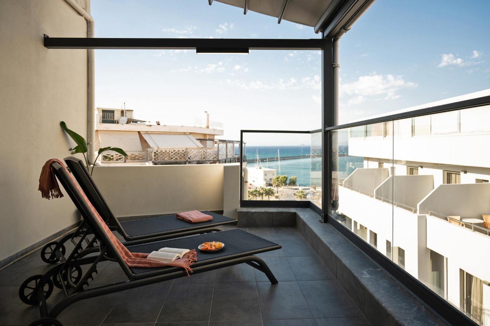 L' Horizon Luxury Living By 8Essentially Ираклио Екстериор снимка