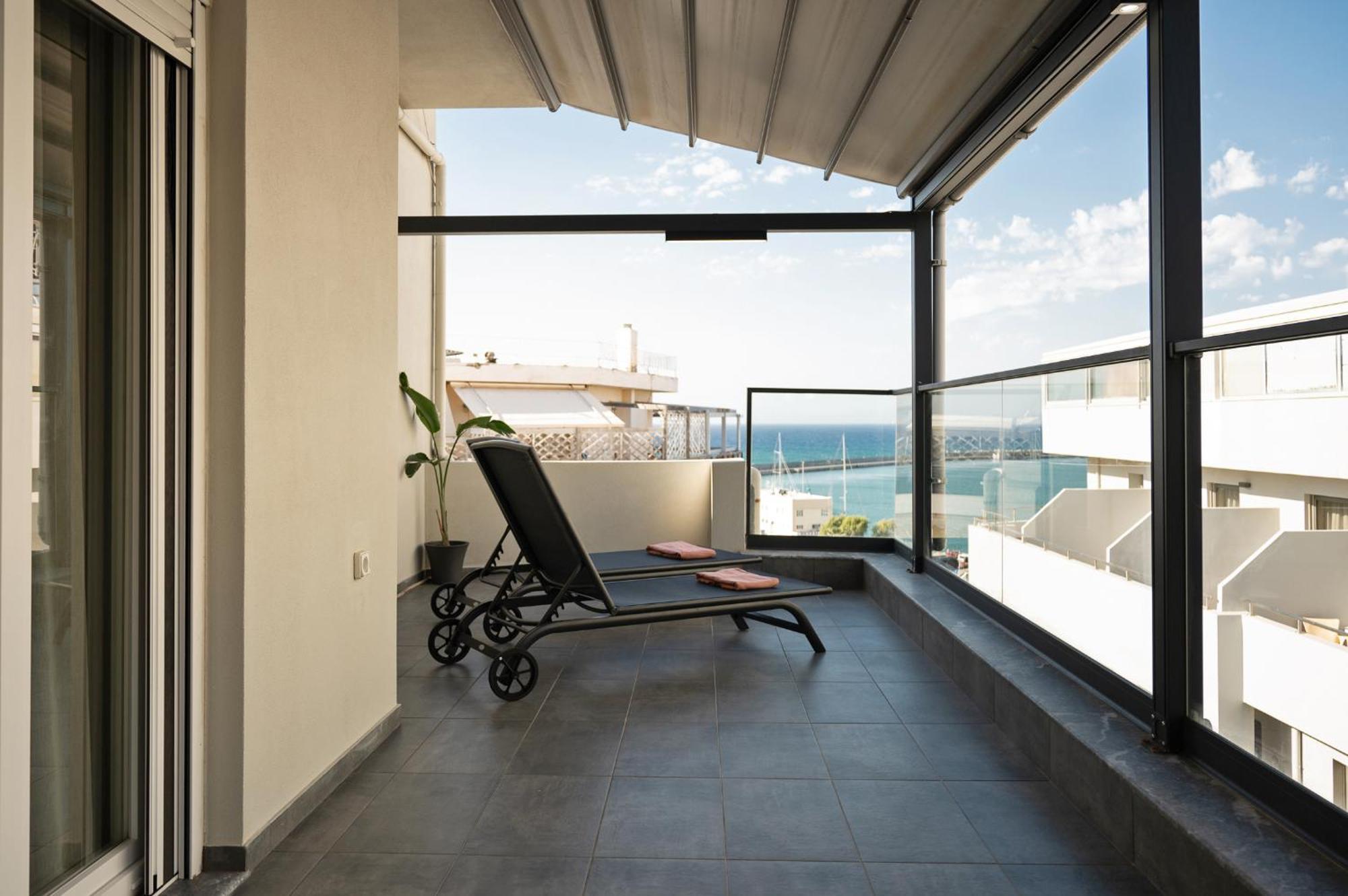 L' Horizon Luxury Living By 8Essentially Ираклио Екстериор снимка